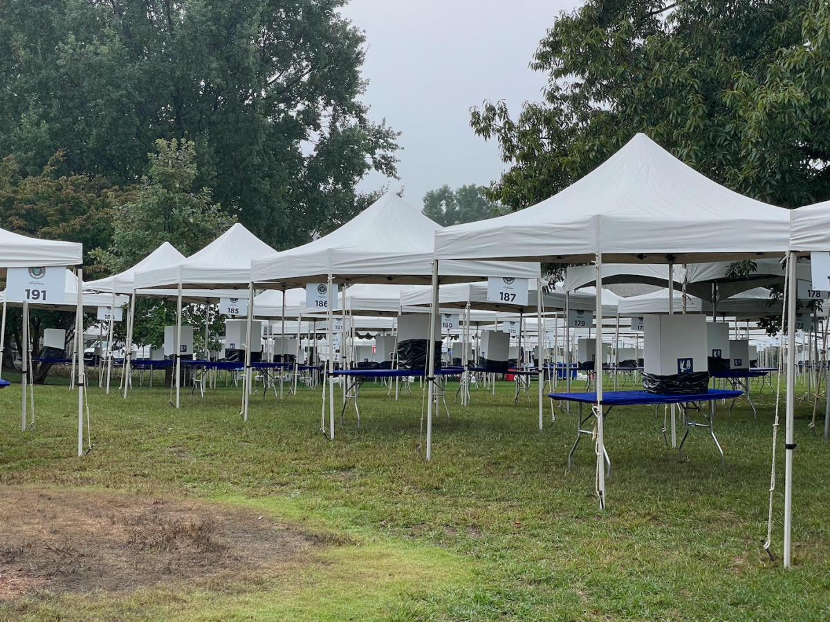 The main event of the weekend was the tailgate housed on Mendel Field.